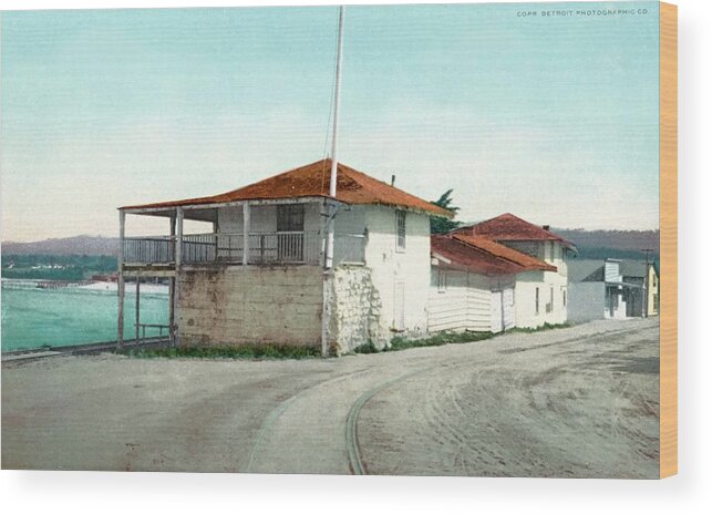 Old House Wood Print featuring the photograph Old Custom House, Monterey, California by Vincent Monozlay