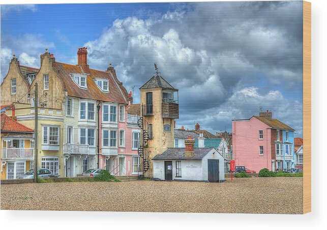 Aldeburgh Wood Print featuring the photograph South Lookout Tower Aldeburgh by Chris Thaxter