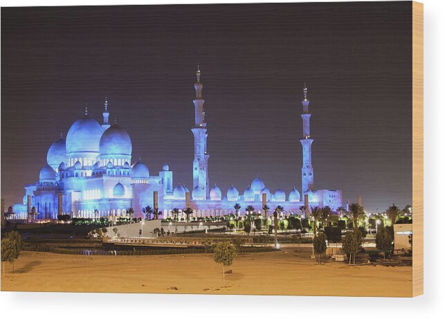 Clear Sky Wood Print featuring the photograph Sheikh Zayed Grand Mosque by Leonid Yaitskiy