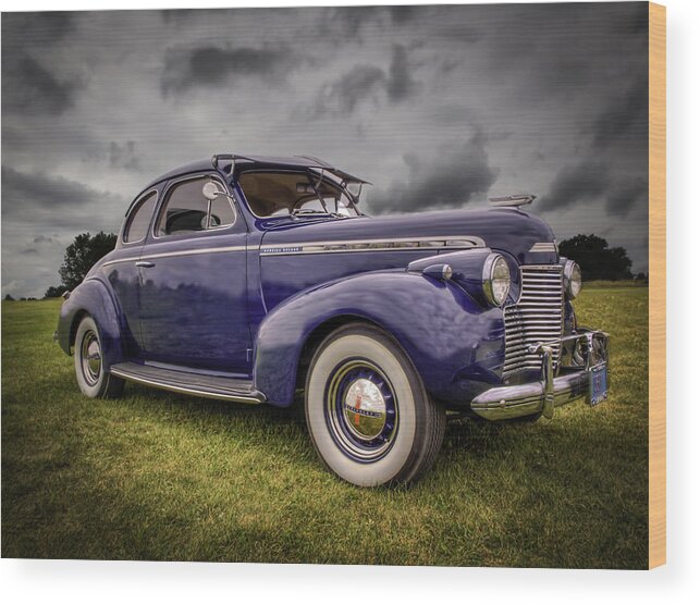 1940 Super Deluxe Chevrolet Wood Print featuring the photograph 1940 Special Deluxe by Thomas Young