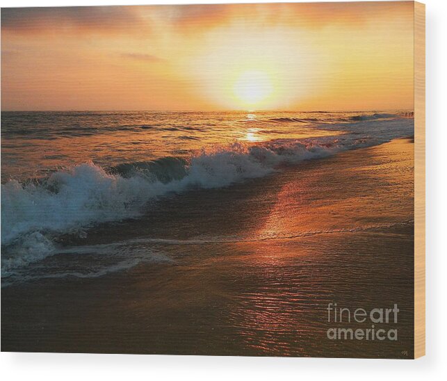Sunset Wood Print featuring the photograph A Time To Heal by Everette McMahan jr