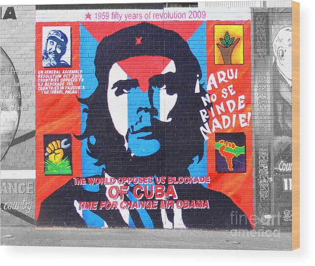 Che Wood Print featuring the photograph Che Guevara by Nina Ficur Feenan