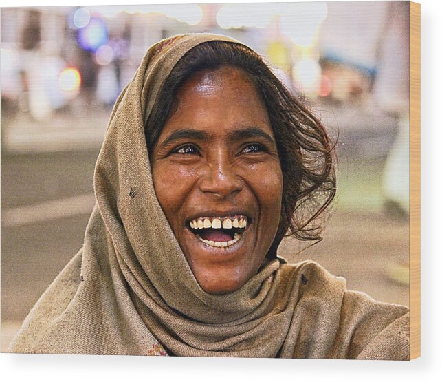 Women Wood Print featuring the photograph They chose to ignore she chose to smile by Prakash Ghai