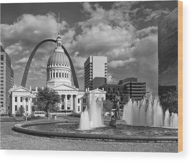  St. Louis Wood Print featuring the photograph Kiener Plaza by Harold Rau