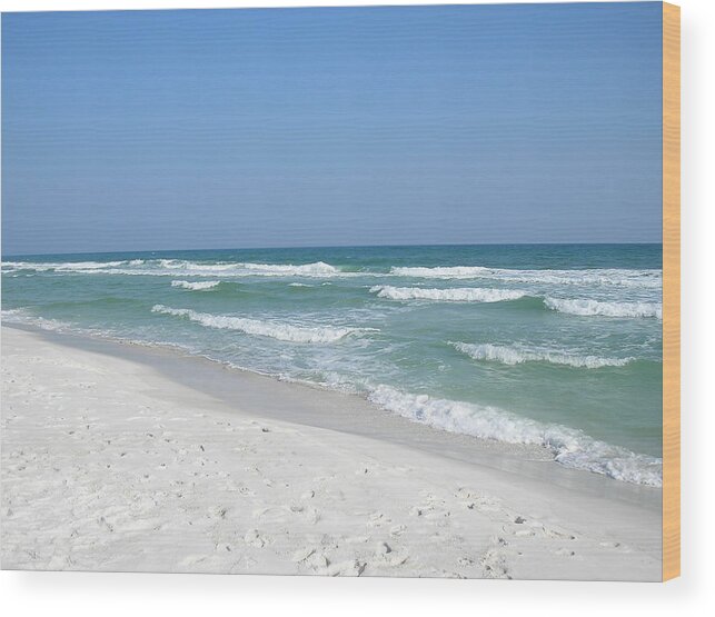 Seascape Wood Print featuring the photograph Pensacola Beach by Alan Lakin