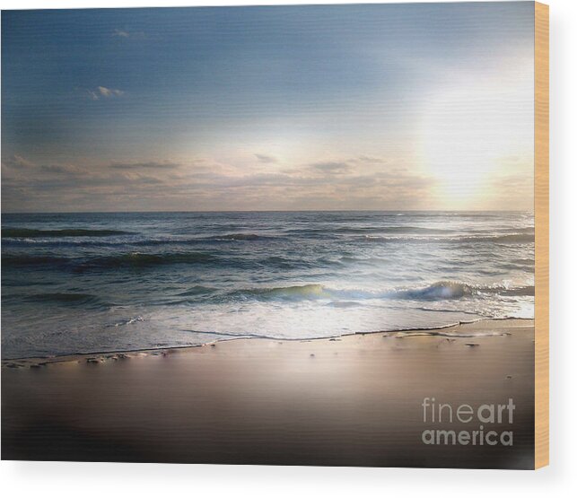 Waves On Shore Wood Print featuring the photograph Perfect Day by Jeffery Fagan