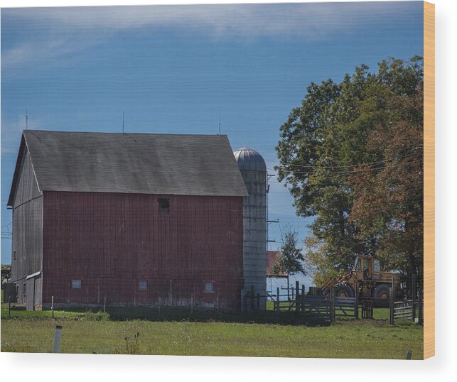 Barn Wood Print featuring the photograph Rt 66 Barn by Anthony Thomas