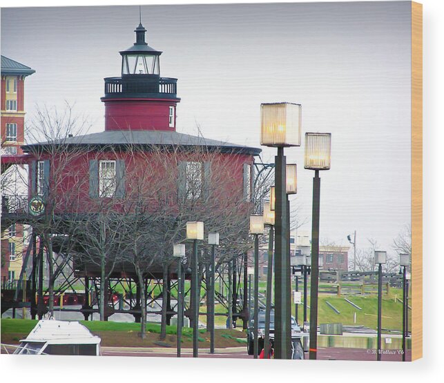 2d Wood Print featuring the photograph Seven Foot Knoll Lighthouse by Brian Wallace