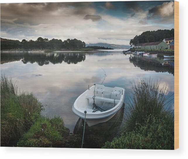 Scenics Wood Print featuring the photograph The White Boat by Juan R. Fabeiro