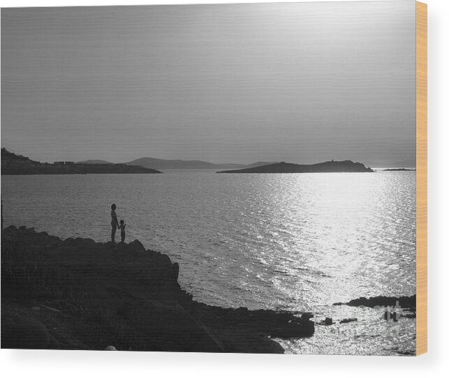 Mykonos Wood Print featuring the photograph Beauty of Mykonos by Leslie Leda