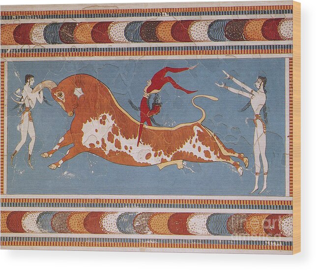 Figurative Art Wood Print featuring the photograph Bull-leaping Fresco From Minoan Culture by Photo Researchers