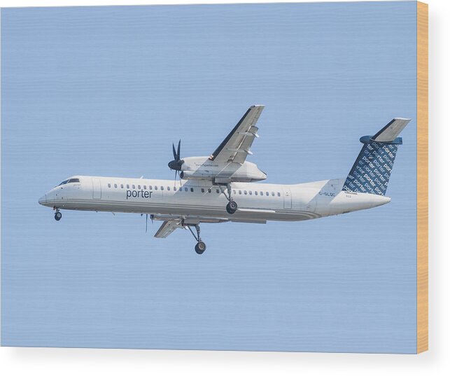 Porter Airlines Wood Print featuring the photograph Porter Airlines by Brian MacLean