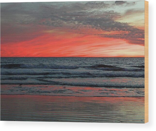 Sunset Wood Print featuring the photograph State Of Mind by Everette McMahan jr