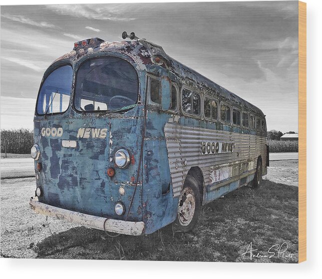 Bus Wood Print featuring the photograph Good News Still Travels by Andrea Platt