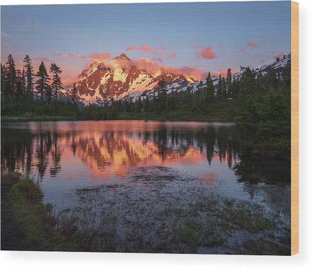Landscape Wood Print featuring the photograph Mount Shuksan Sunset Alpenglow Reflected by Mike Reid