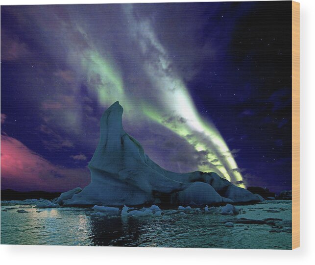 Estock Wood Print featuring the digital art Northern Lights Above Iceberg, Iceland by Jurgen Busse