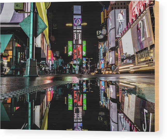 New York Wood Print featuring the photograph Reflective Times Square by David Downs