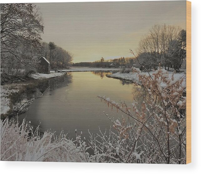 Landscape Wood Print featuring the photograph Winter Sunrise by Elaine Franklin
