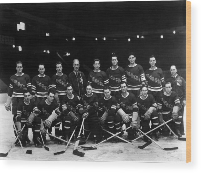 People Wood Print featuring the photograph New York Rangers #6 by B Bennett