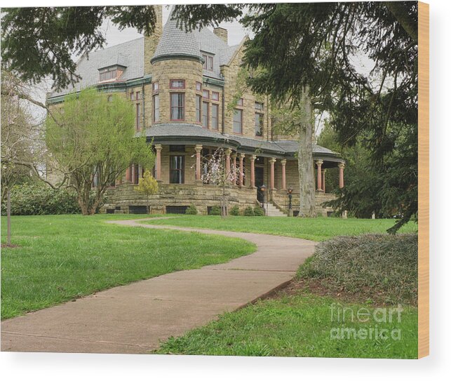 Maymont Wood Print featuring the photograph Maymont Mansion by Ava Reaves