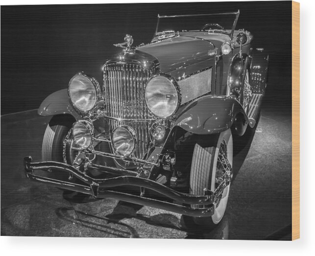 1929 Duesenberg Model J Convertible Coupe Wood Print featuring the photograph 1929 Duesenberg Model J by Roger Mullenhour