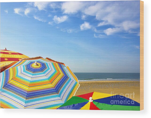 Abstract Wood Print featuring the photograph Colorful Sunshades #1 by Carlos Caetano