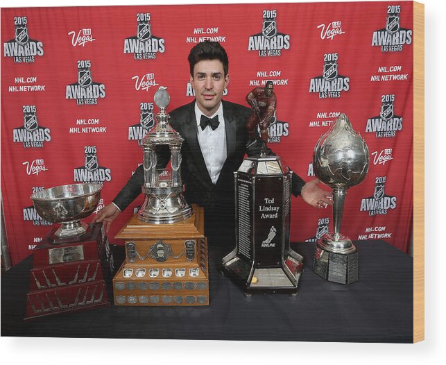 People Wood Print featuring the photograph 2015 NHL Awards - Press Room by Bruce Bennett