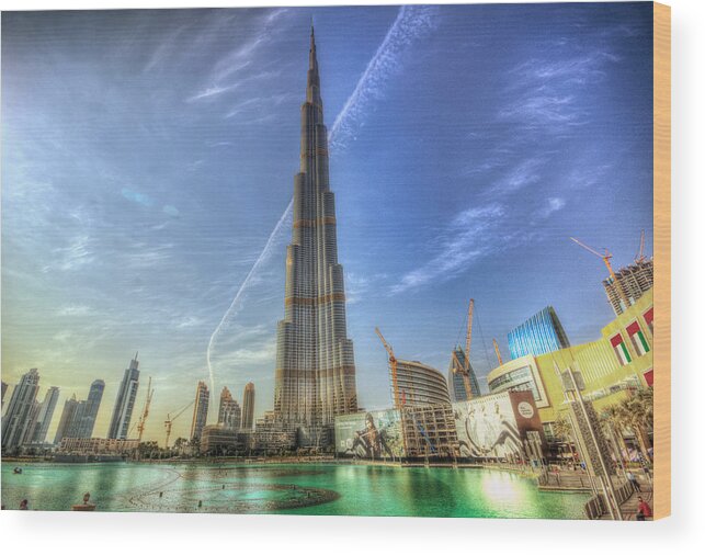 Dubai Wood Print featuring the photograph Air Trail by John Swartz