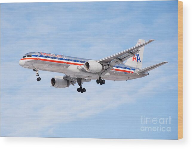 757 Wood Print featuring the photograph Amercian Airlines Boeing 757 Airplane Landing by Paul Velgos