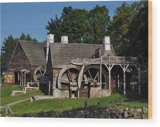 Massachusetts Wood Print featuring the photograph Colonial Days by Caroline Stella