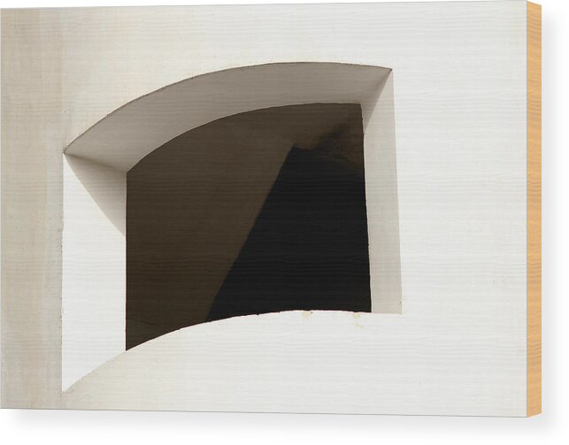 Parallelogram Wood Print featuring the photograph Curves are Beautiful by Prakash Ghai