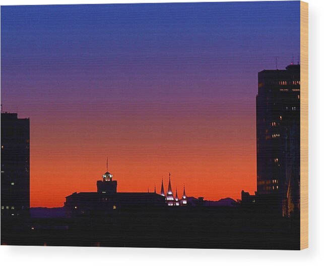 Salt Lake Temple Wood Print featuring the photograph Evening Glow by Rona Black