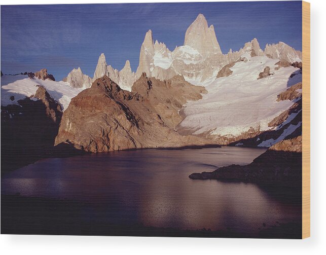 Feb0514 Wood Print featuring the photograph Fitzroy Massif Surise Los Glaciares by Tui De Roy