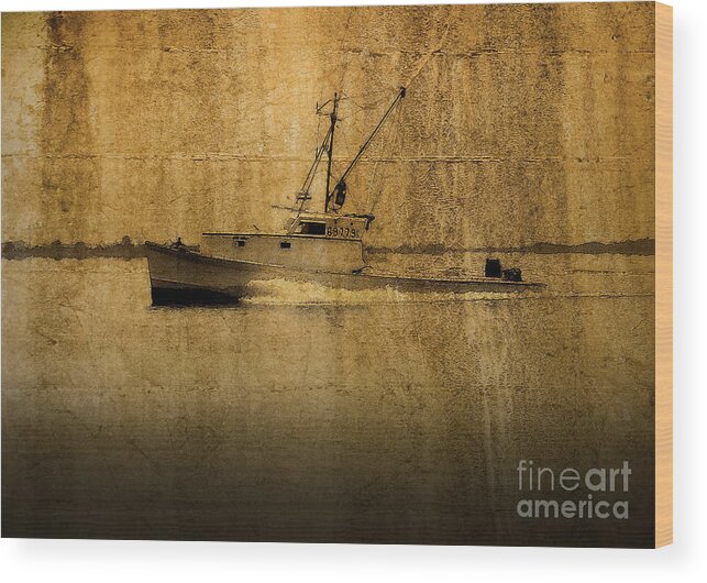 Fishing Wood Print featuring the photograph Heading Home by Gene Bleile Photography 
