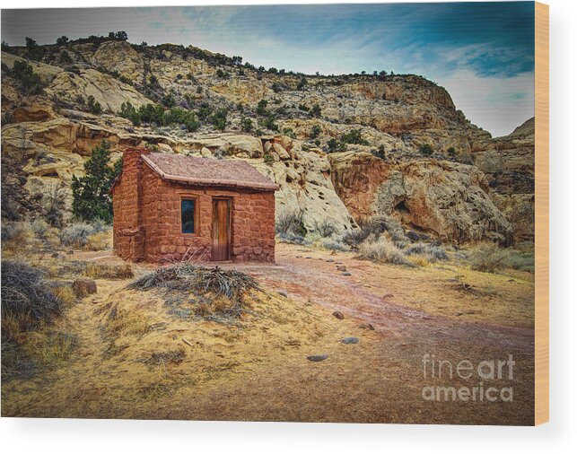 Bob And Nancy Kendrick Wood Print featuring the photograph Home Sweet Home by Bob and Nancy Kendrick