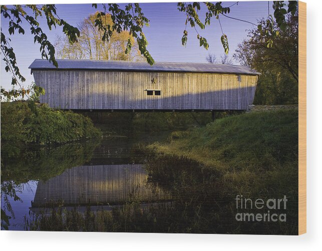 Americana Wood Print featuring the photograph Lynchburg Covered Bridge 35-36-06 by Robert Gardner