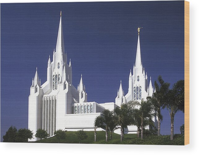 F3-c-0585 Wood Print featuring the photograph Mormon Temple by Paul W Faust - Impressions of Light