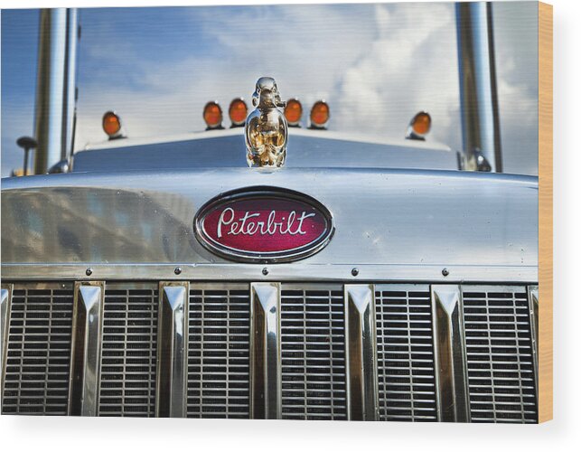 Truck Wood Print featuring the photograph Peterbilt by Theresa Tahara