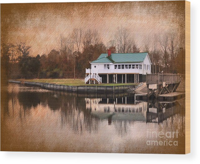 Architecture Wood Print featuring the photograph Southern Living by Kathy Baccari