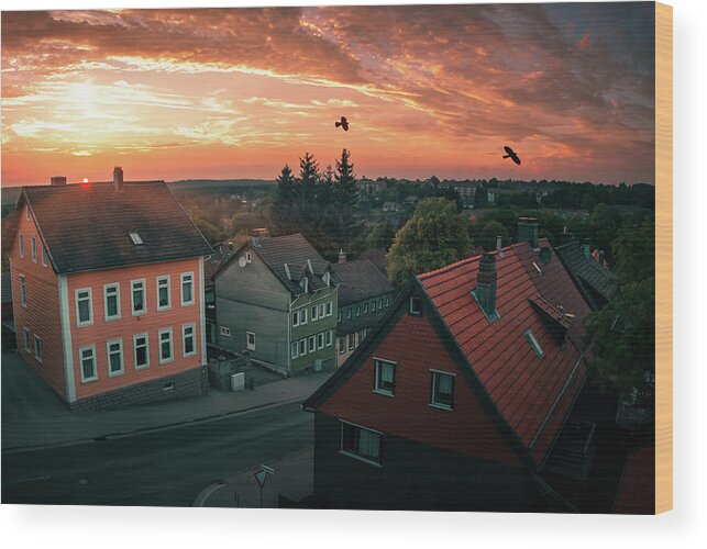 Tranquility Wood Print featuring the photograph Sunset In A Peaceful City by Shan.shihan