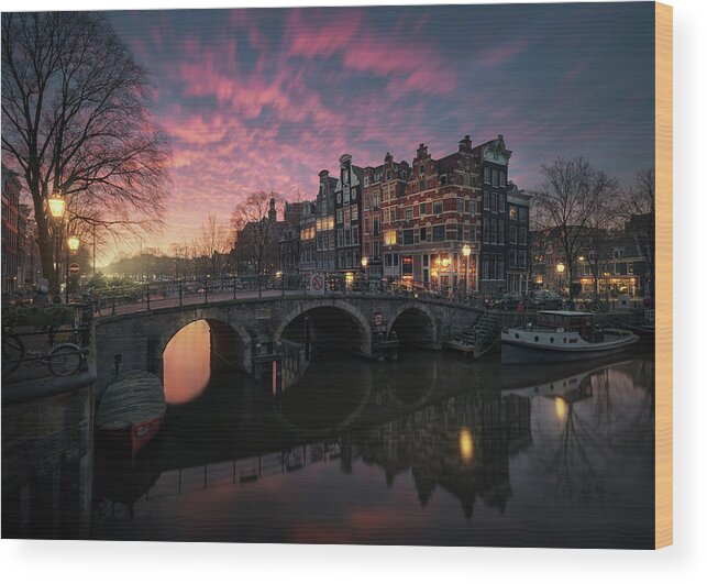 Amsterdam Wood Print featuring the photograph The Cross by Juan Pablo De