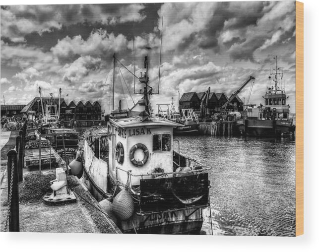 Whitstable Wood Print featuring the photograph Whitstable harbour mono by Ian Hufton
