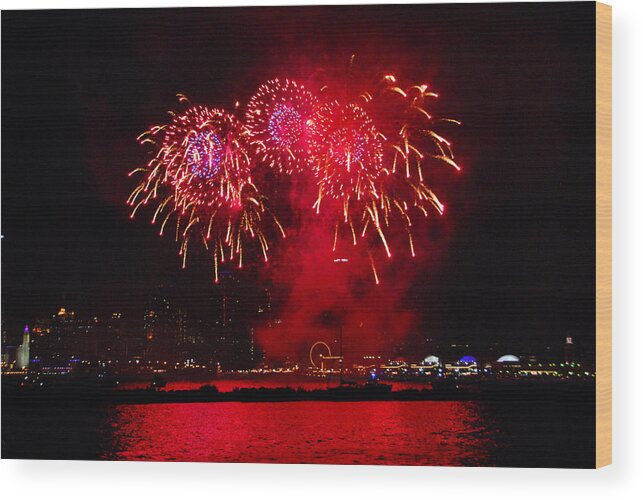 Chicago Wood Print featuring the photograph Navy Pier Fireworks 3 by Lynn Bauer