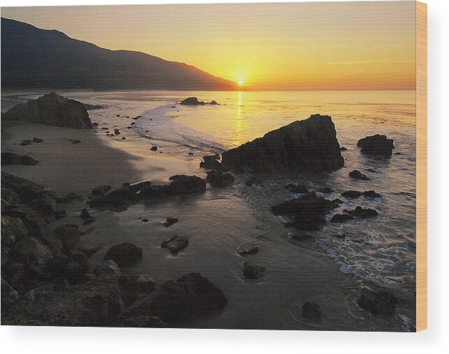 Sunrise Wood Print featuring the photograph Sunrise at Leo by Ron Regalado
