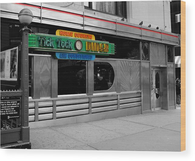 Manhattan Wood Print featuring the photograph Tick Tock Diner by Andrew Fare