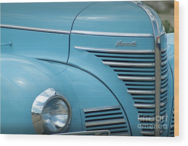 Vintage 1939 Plymouth Wood Print featuring the photograph 1939 Plymouth Front Grill by David Zanzinger