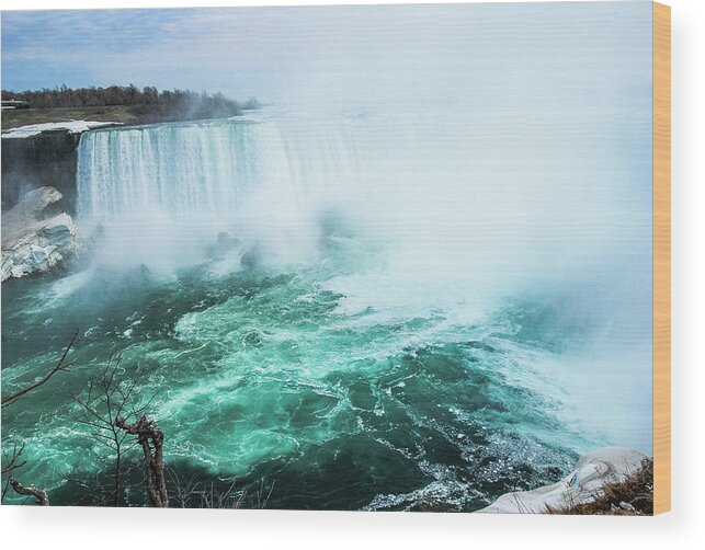 Falls Wood Print featuring the photograph Niagara Falls scenery in winter #2 by Carl Ning