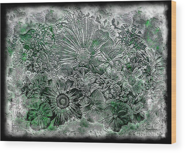 Abstract Wood Print featuring the photograph 7a Abstract Floral Expressionism Digital Art by Ricardos Creations