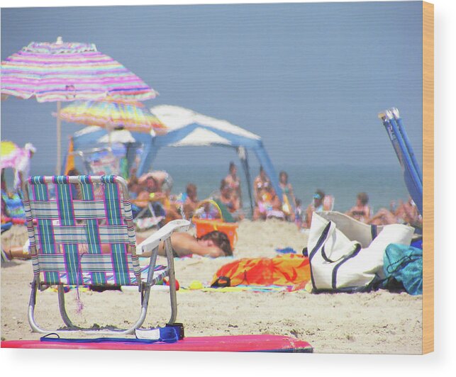 Are Wood Print featuring the photograph At The Beach by JAMART Photography