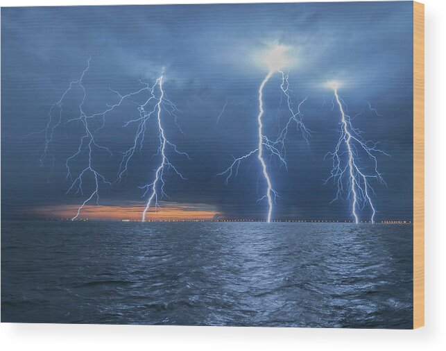 Lightning Wood Print featuring the photograph Big Strike by Justin Battles